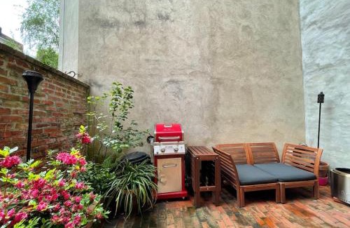 Society Hill Haus | Society Hill, Historical Luxury Home, 3Bd/2.5Ba