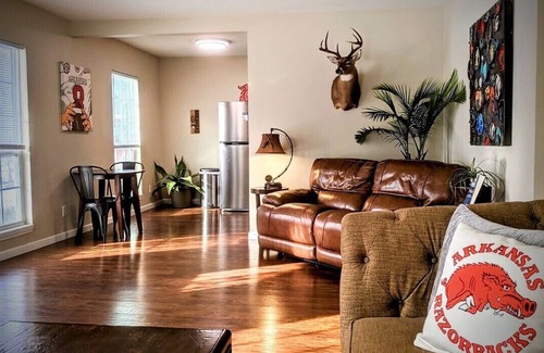 Fayetteville Haus | SOFAY HOME UofA - Razorback Greenway - Dickson St