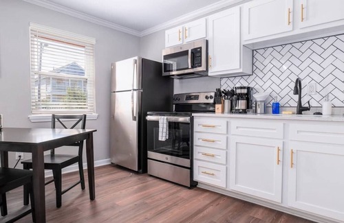 Bayview Wohnung | Sojourn Tranquil 1 Bedroom Stand Alone Home