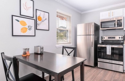 Bayview Wohnung | Sojourn Tranquil 1 Bedroom Stand Alone Home