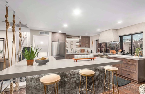 Park Scottsdale Four Haus | SolaNova Designer Oasis with Cocktail Pool & Theater