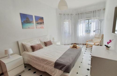 Cavacos Wohnung | Solaris- Familiar, Wifi, Totalmente Equipado