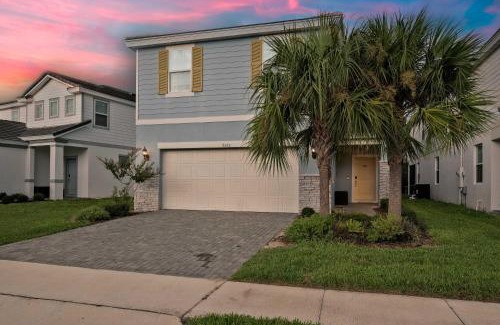 Loughman Haus | Solterra Resort Pool & Game Room 15 MI to Disney