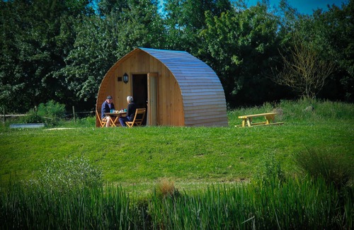 East Huntspill Wohnung | Somerset glamping pod with access to adventure activities.