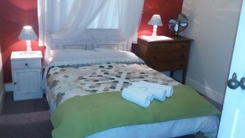 De Rust Haus | Sons of the King Guest House