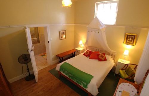 De Rust Haus | Sons of the King Guest House