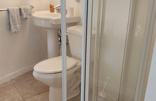 West End Haus | Sonscape Sandy Beachfront Guest Suite 100 feet from the ocean!
