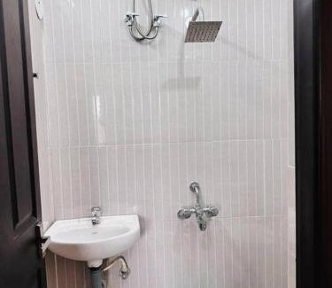 North Nada Wohnung | Soorya Madhavam Apartment Guruvayur - 200 m from temple walkable