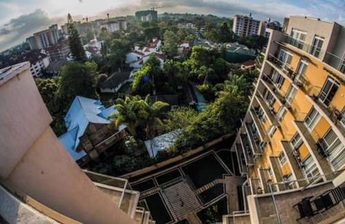 Kileleshwa Wohnung | Soothing 3-bedroom apartment with WiFi in vibrant Nairobi