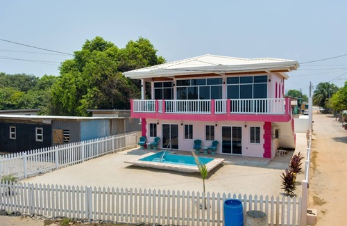 Placencia Wohnung | Sorrell Cottage-Studio Apartment on the Caribbean!