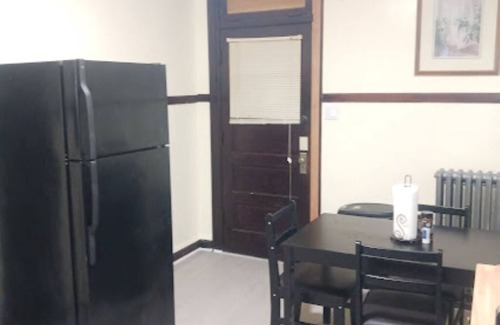 South Chicago Wohnung | South Chicago Community Immersion in 2 Bedroom Apt