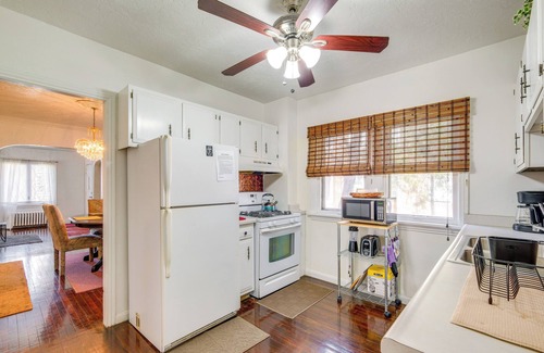 Cleveland Heights Wohnung | South Euclid Apt < 10 Mi to Downtown Cleveland!