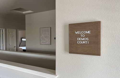 Northeast Reno Haus | South Mountain Stays - A Peaceful, Cozy Retreat