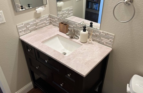 Northeast Reno Haus | South Mountain Stays - A Peaceful, Cozy Retreat