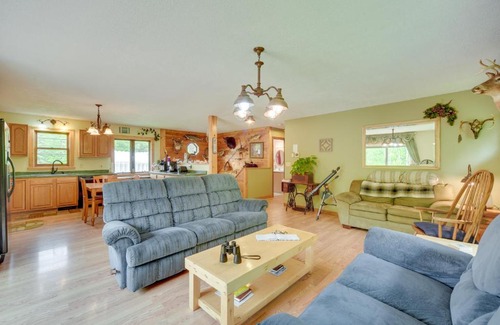 South Range Haus | South Range Home - 6 Mi to Lake Superior!