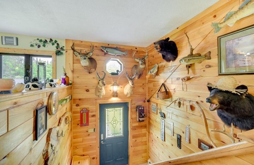 South Range Haus | South Range Home - 6 Mi to Lake Superior!