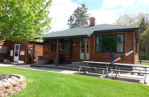 Twin Lake Kabine | South Shore Resort Bluejay Hütte in Twin Lake MI