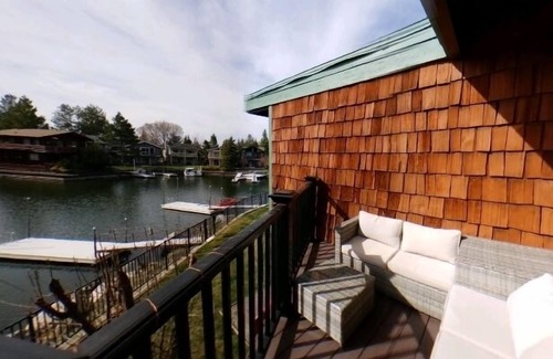 Tahoe Keys Haus | South Tahoe Keys Waterfront Condo mit Dock