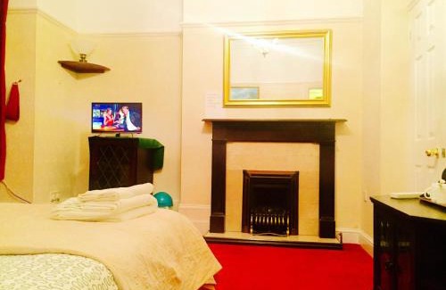 Westcliff-on-Sea Haus | Southend Inn Hotel - Close to Beach, Train Station & Southend Airport