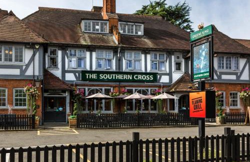 Watford Hotel | Southern Cross