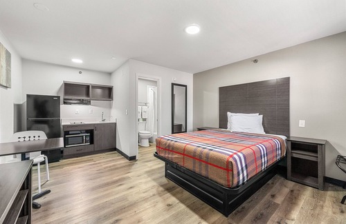 Forest Park Hotel | Efficiency Lodge - Forest Park