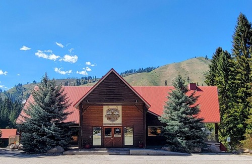 Lowman Kabine | Southfork Lodge Cabin 3