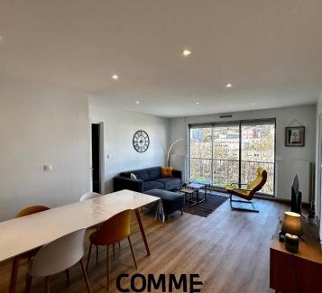 Vandoeuvre-les-Nancy Wohnung | Spacieux appartement pour 8, parking inclus