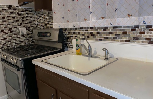 Hillside Wohnung | Spacious 1BR Apt Mins to NYC/EWR!