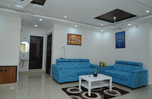 Tirupati Wohnung | Spacious 2 BHK apartment with living room fully equipped in beautiful Tirupathi