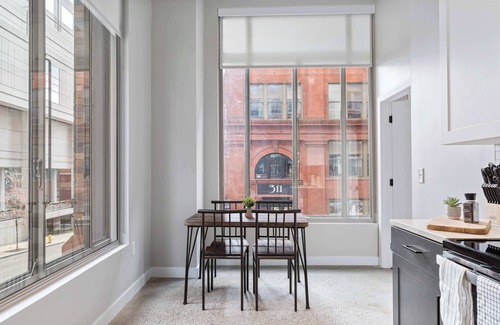 Downtown Cincinnati Wohnung | Spacious 2BR CozySuites OTR Downtown #09