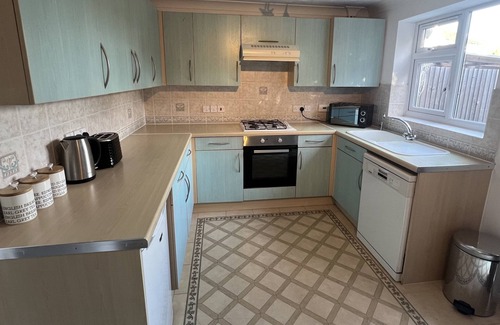 Eastleigh Haus | Spacious 3 Bed House in beautiful area of Hampshire