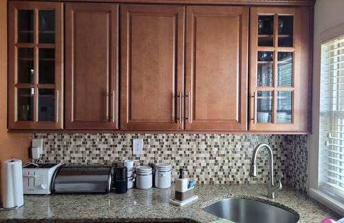 Queens Wohnung | Spacious 3-bedroom apartment in charming Queens with AC, near to shopping, beach