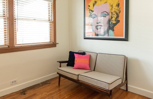 North Center Wohnung | Spacious 3 bedroom in ideal Roscoe village location