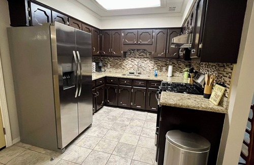 McAllen Haus | Spacious 3BR/2BA Home – Near Airport & La Plaza Mall, Perfect for Families!
