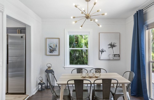 Parrot Cove Haus | Spacious 3BR Home w/ Yard.. Steps to Golf Course