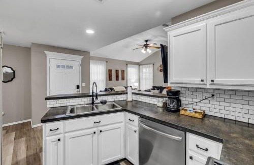 Owasso Haus | Spacious 3BR Home with KING Bed in Prime Location