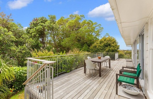 Mission Bay Haus | Spacious 3BR Mission Bay home with parking!