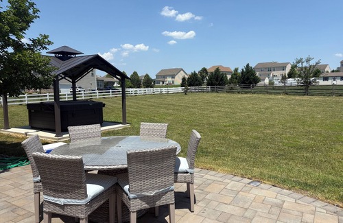 Middletown Haus | Spacious 4-bedroom house with backyard oasis