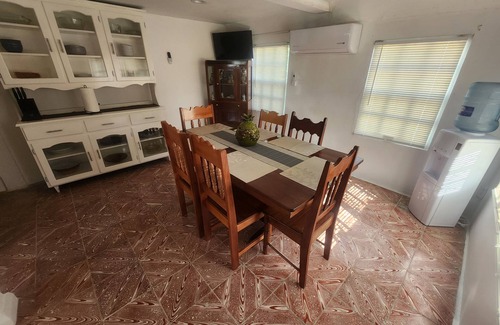 Corozal Haus | Spacious 4-bedroom house with WiFi and AC in peaceful Corozal Town