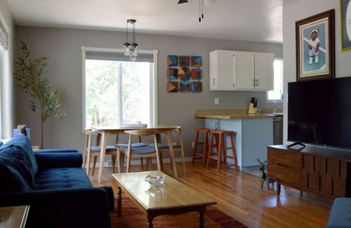 Franklin to the Fort Haus | Spacious 4bed, super close to UM & Downtown