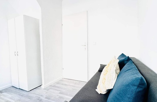 Grinzing Wohnung | Spacious 4BR Apt for up to 12P; 10Min to FAC Platz