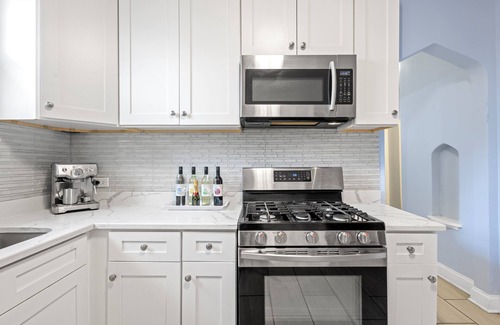 Chicago Wohnung | Spacious 5-bedroom/2-bathroom apartment in marvelous Chicago with AC, Wi-Fi