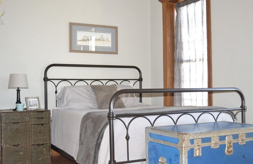 Whitewood Sonstige | Spacious 5-bedroom farmhouse near Sturgis with WiFi