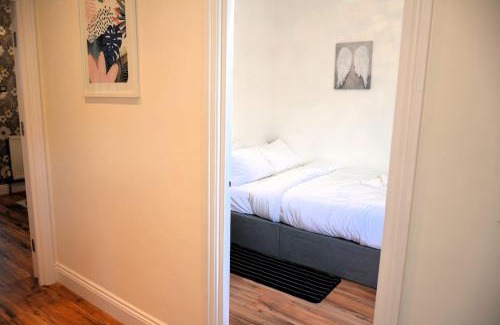 Dagenham Haus | Spacious 5 bedroom House London