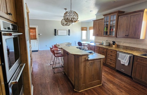 Cheyenne Haus | Spacious 5-bedroom Western retreat near, State Parks and Frontier Days Park.