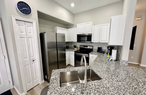 Tuscan Hills Villa | Spacious 5BR Gated Resort Villa w/ Private Pool & Spa – Near Disney!