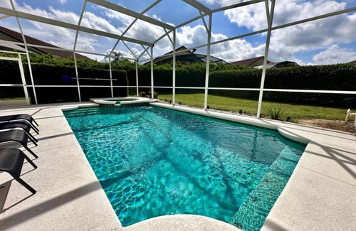 Tuscan Hills Villa | Spacious 5BR Gated Resort Villa w/ Private Pool & Spa – Near Disney!