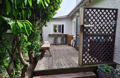 Palmerston North Haus | Spacious Accommodation Ideal for Contractors, Remote Workers, or Group Travel.