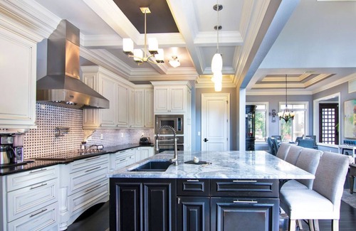 Wedowee Haus | Spacious and luxurious house on the lake, with guest boat slip and home theater