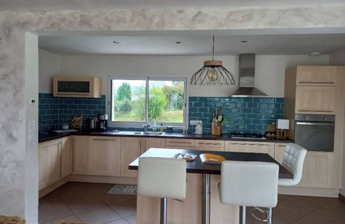 Douarnenez Haus | Spacious and warm house for 6 people